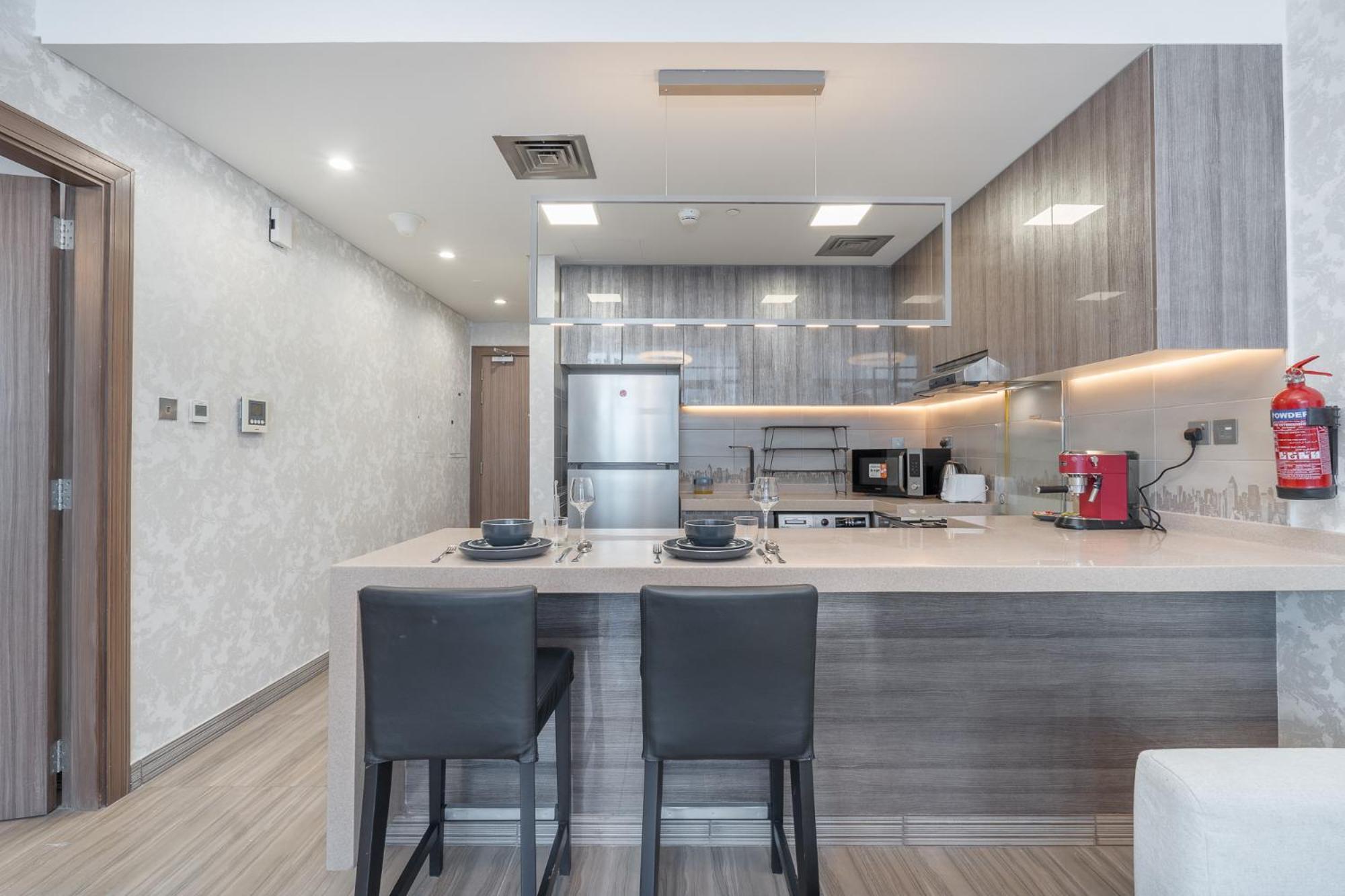 Heaven Crest - Balcony With View 1bhk In Jlt Close To Metro & Marina